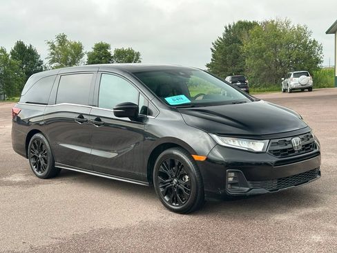 Used 2025 Honda Odyssey Sport-L image 7
