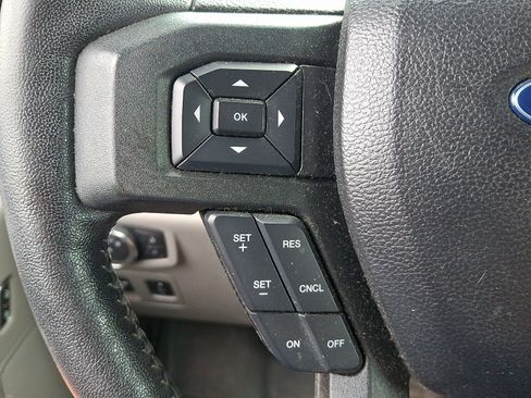 Used 2020 Ford F150 XLT w/ Equipment Group 302A Luxury AWD/4WD image 21