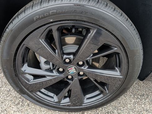 Certified 2025 Buick Envision Sport Touring image 10