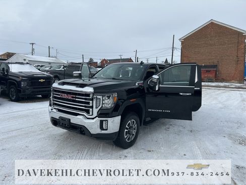 Used 2022 GMC Sierra 2500 SLT w/ X31 Off-Road Package image 9