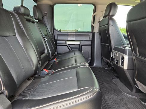 Used 2020 Ford F250 Lariat w/ Lariat Ultimate Package AWD/4WD image 27