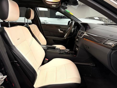 Used 2013 Mercedes-Benz E 63 AMG E63 AMG Sedan w/ AMG Performance Pkg image 28