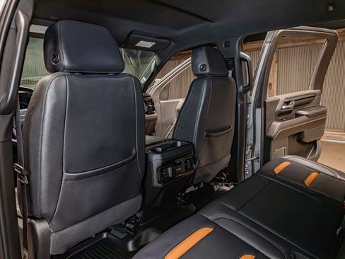 Used 2024 GMC Sierra 3500 AT4 w/ Technology Package image 21