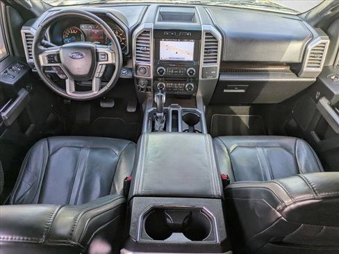 Used 2016 Ford F150 Platinum w/ Equipment Group 701A Luxury image 15