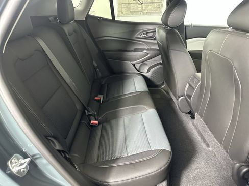 New 2026 Chevrolet Trax LT w/ LT Convenience Package FWD image 26