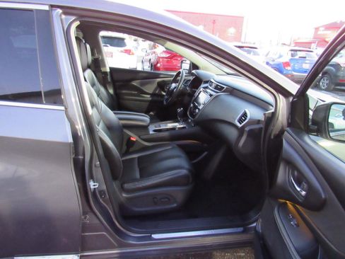 Used 2019 Nissan Murano SL image 24