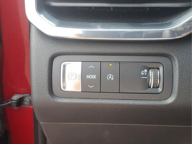Used 2024 GMC Acadia Elevation w/ Luxury Package FWD image 18