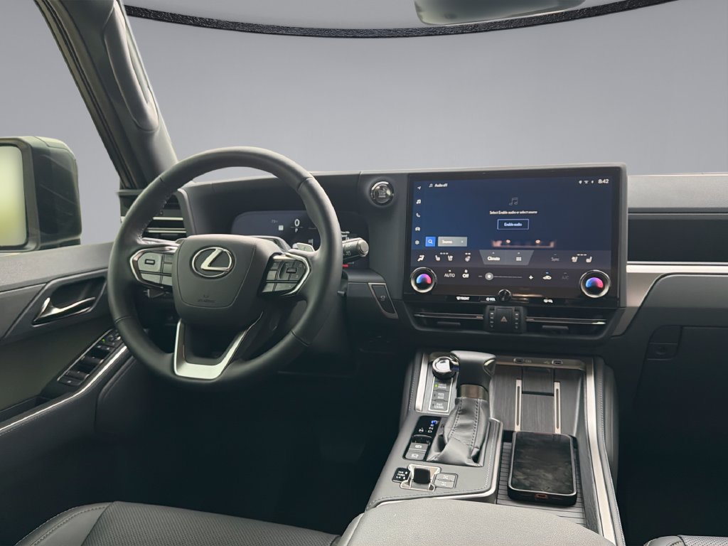 Used 2025 Lexus GX 550 AWD/4WD image 19