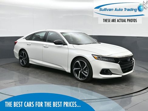 Used 2022 Honda Accord Sport image 1