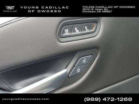 Used 2024 Cadillac Escalade Premium Luxury AWD/4WD image 24