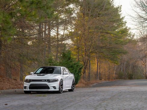 Used 2019 Dodge Charger Scat Pack w/ Daytona Edition Group image 42