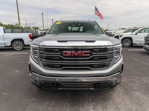 New 2026 GMC Sierra 1500 SLT w/ SLT Premium Plus Package AWD/4WD image 2