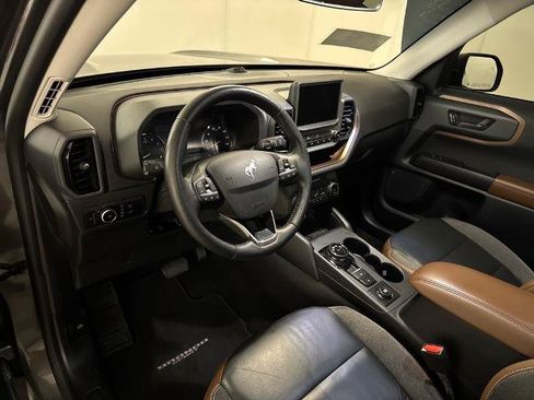 Certified 2023 Ford Bronco Sport Outer Banks w/ Tech Package AWD/4WD image 5