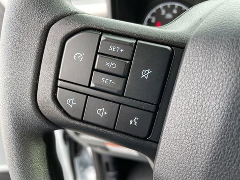 New 2026 Ford F250 XL w/ XL Chrome Package image 30