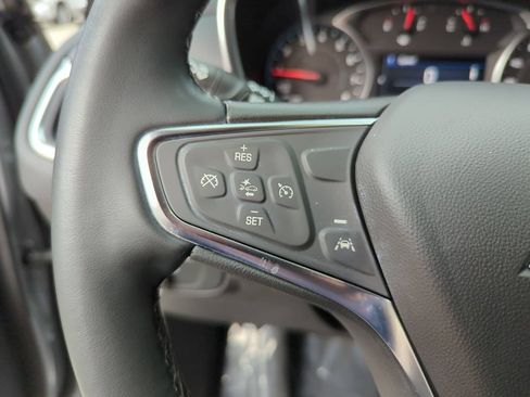 Certified 2024 Chevrolet Equinox LT FWD image 11