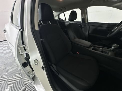 Certified 2025 Nissan Sentra S FWD image 27