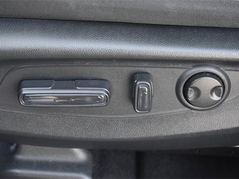 Used 2024 Honda CR-V EX image 19