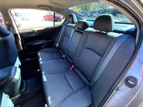 Used 2017 Honda Accord LX image 18