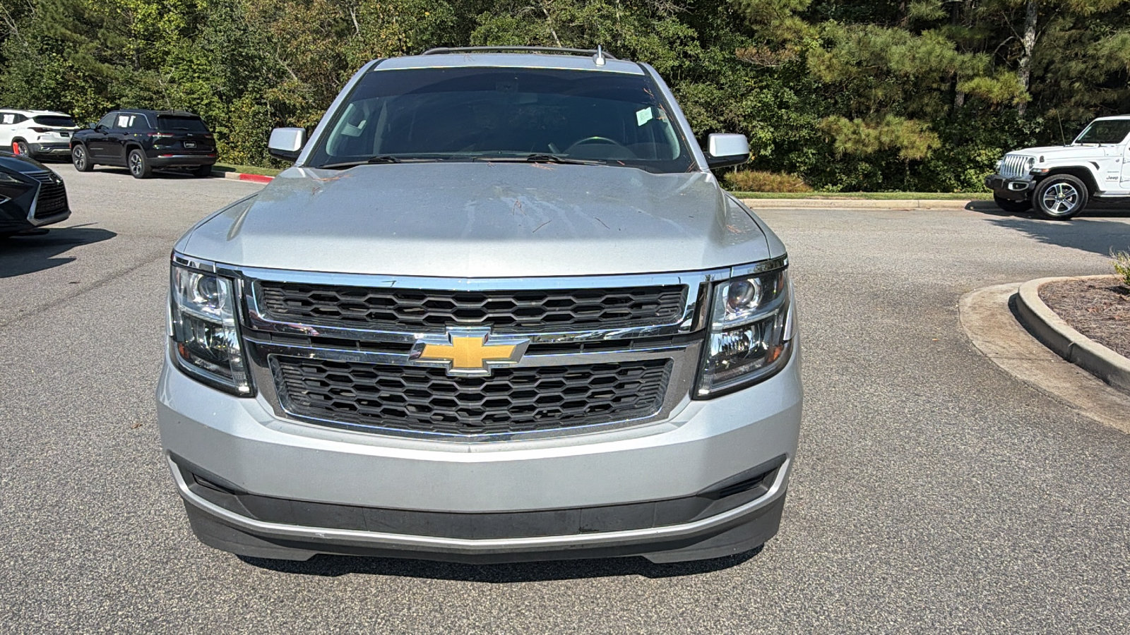 Used 2017 Chevrolet Tahoe LS w/ All-Season Package RWD image 3