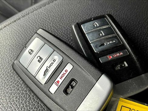 Used 2016 Acura MDX SH-AWD w/ Technology Package image 14