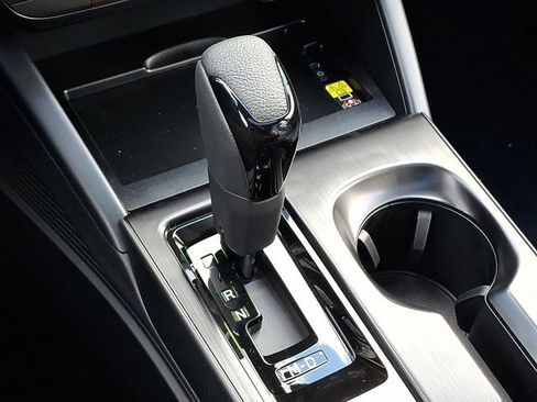 New 2026 Subaru Outback Limited image 12