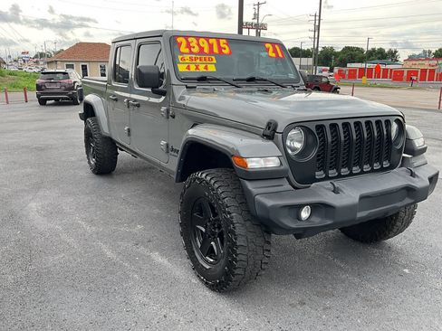 Used 2021 Jeep Gladiator Sport AWD/4WD image 7