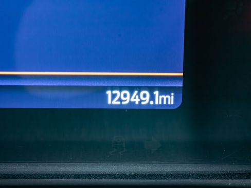 Used 2023 Ford Bronco Badlands image 17