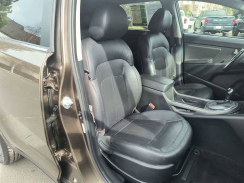 Used 2011 Kia Sportage EX w/ Premium Pkg w/Leather Seats AWD/4WD image 25