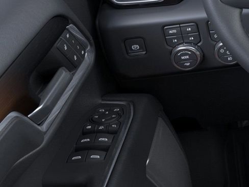 New 2025 GMC Sierra 3500 Denali w/ Technology Package image 22