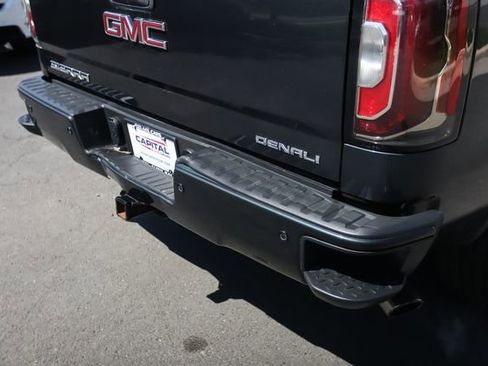 Used 2018 GMC Sierra 1500 Denali AWD/4WD image 41