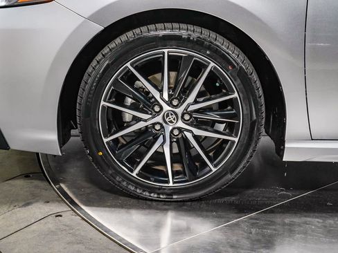 Used 2023 Toyota Camry SE w/ Protection Package (Q2) (TMS) image 9