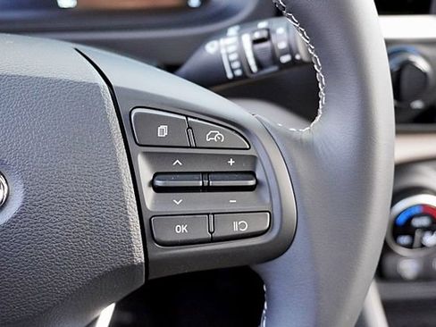 New 2026 Hyundai Venue SEL FWD image 39