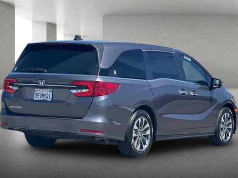 Used 2023 Honda Odyssey EX-L image 4