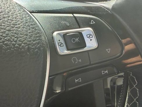 Used 2016 Volkswagen Jetta Sport FWD image 24