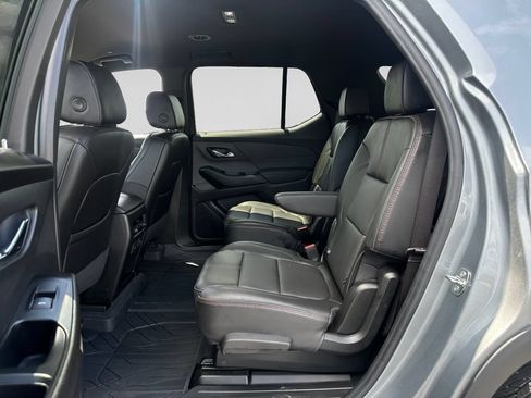 Used 2023 Chevrolet Traverse RS w/ LPO, Floor Liner Package AWD/4WD image 37