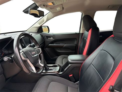 Used 2021 GMC Canyon Elevation w/ Trailering Package image 10