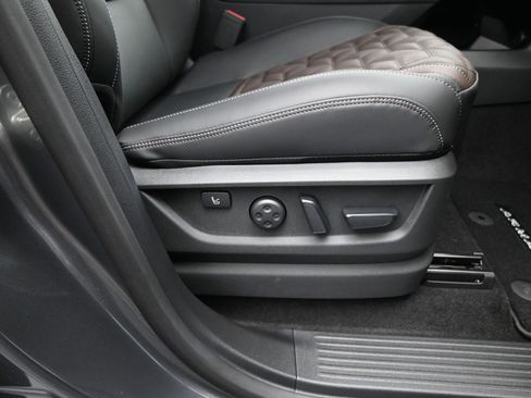 New 2026 Nissan Armada Platinum Reserve image 16