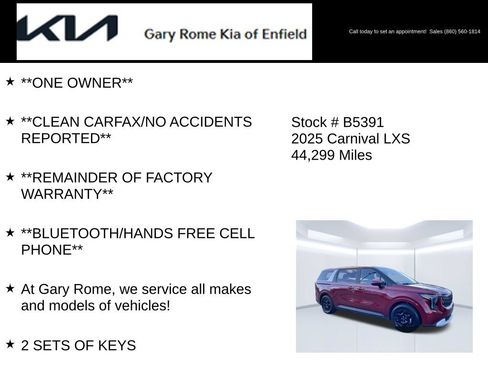 Used 2025 Kia Carnival FWD image 7