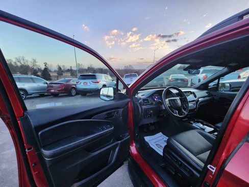 Used 2022 Honda Passport Elite image 18