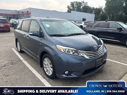 Used 2017 Toyota Sienna Limited Premium