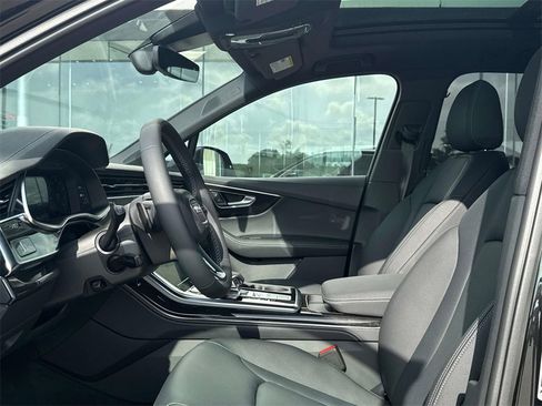 New 2025 Audi Q7 3.0T Premium Plus image 7