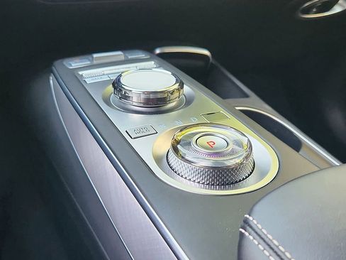 Used 2024 Genesis Electrified GV70 Prestige w/ Prestige Package AWD/4WD image 20