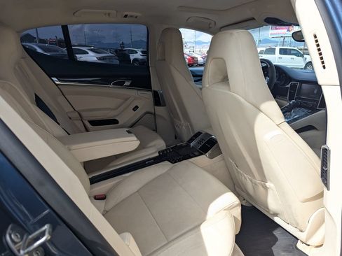 Used 2010 Porsche Panamera Turbo AWD/4WD image 35