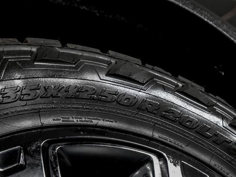 Used 2019 RAM 2500 Laramie AWD/4WD image 56