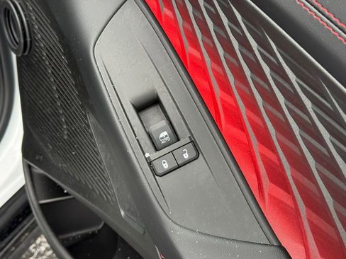 Used 2025 Dodge Charger R/T w/ Plus Group image 14