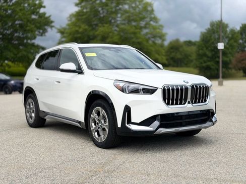 New 2026 BMW X1 xDrive28i w/ Technology Package AWD/4WD image 8