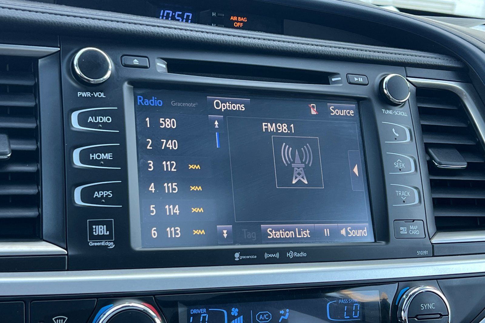 Used 2019 Toyota Highlander Limited Platinum AWD/4WD image 17