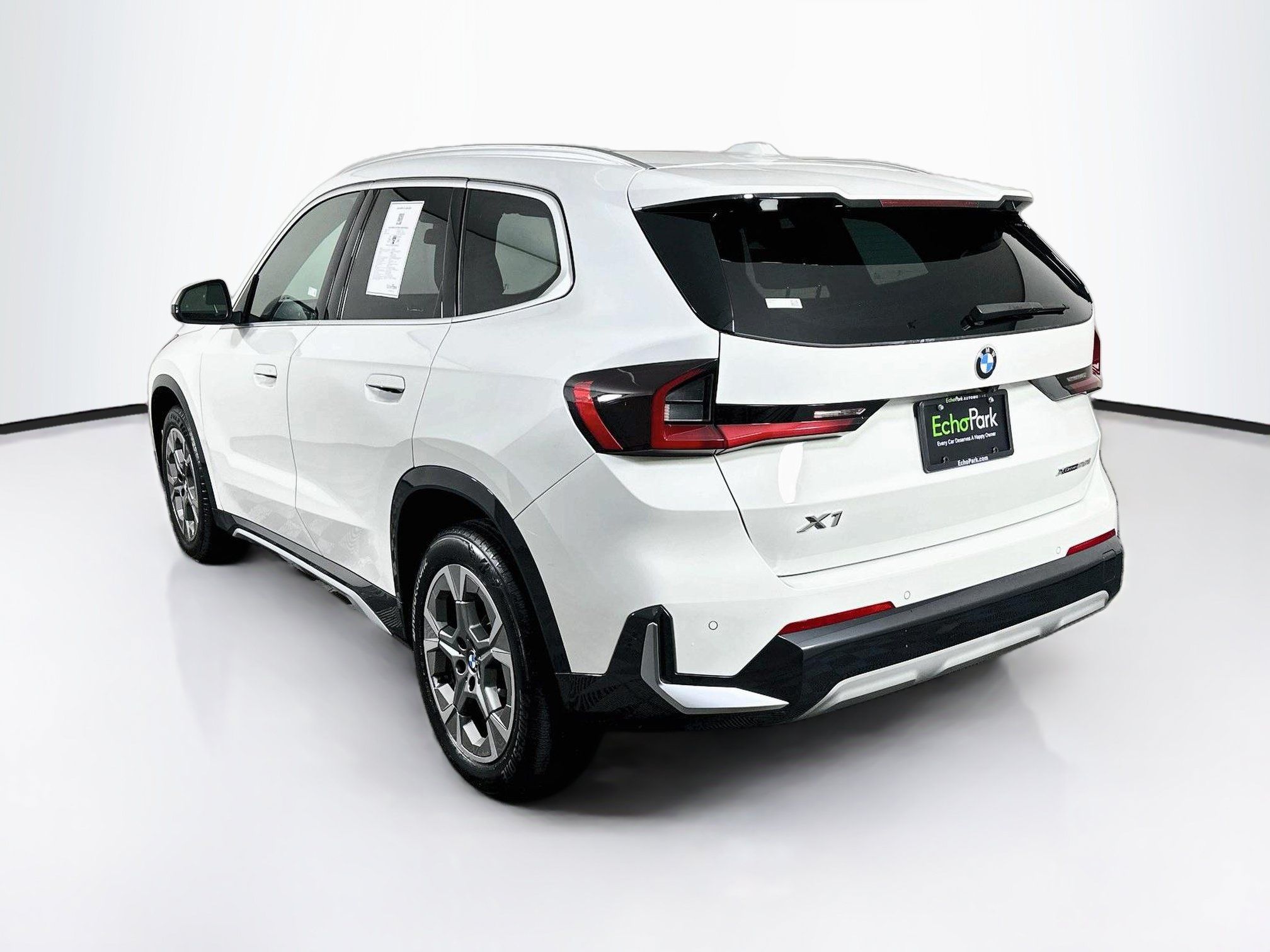 Used 2026 BMW X1 xDrive28i AWD/4WD image 5