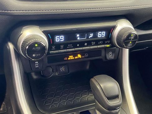 Certified 2024 Toyota RAV4 XLE image 23