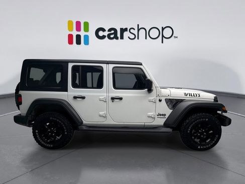 Used 2022 Jeep Wrangler Unlimited Sport AWD/4WD image 6